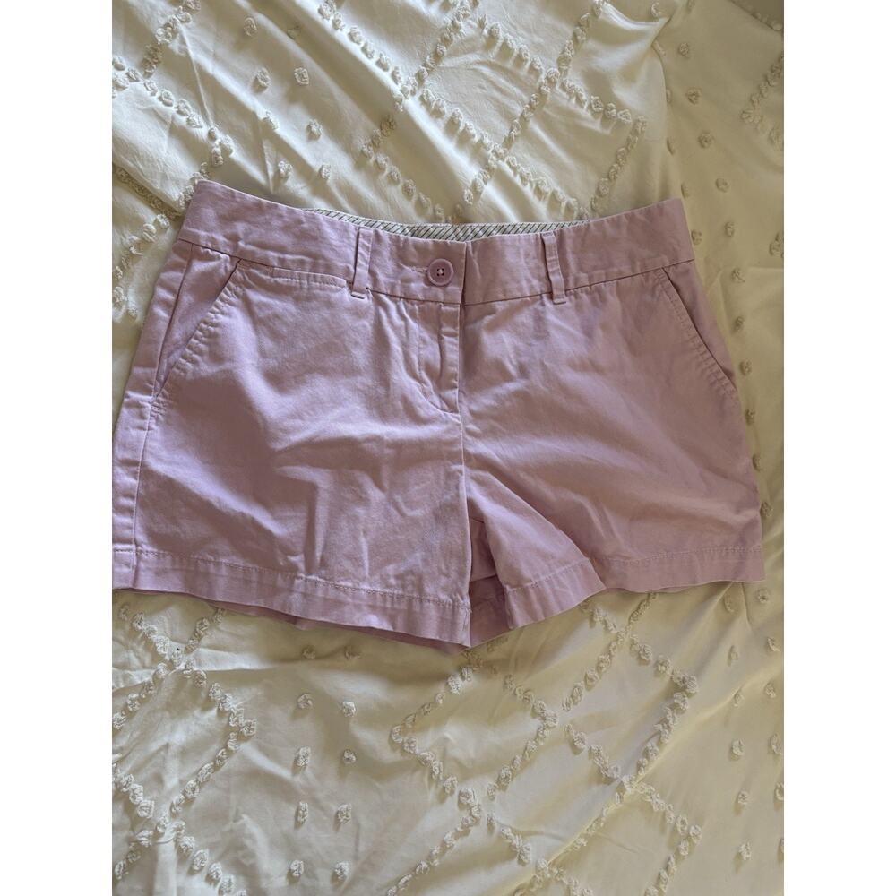 Classic LOFT pink chino shorts 🌸
